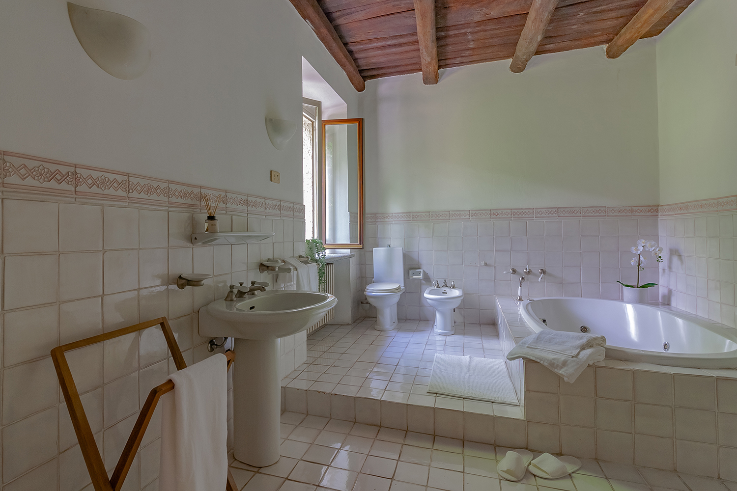 Casa Marisa Home staging in trilocale abitato a Carimate (CO).